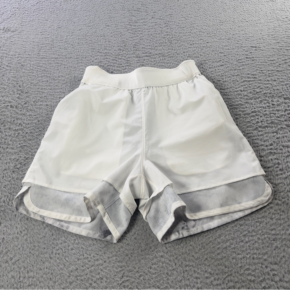 Lululemon Shorts Womens 0 Marble White Elastic Waist Athletic Running Gym Yoga - Picture 9 of 9